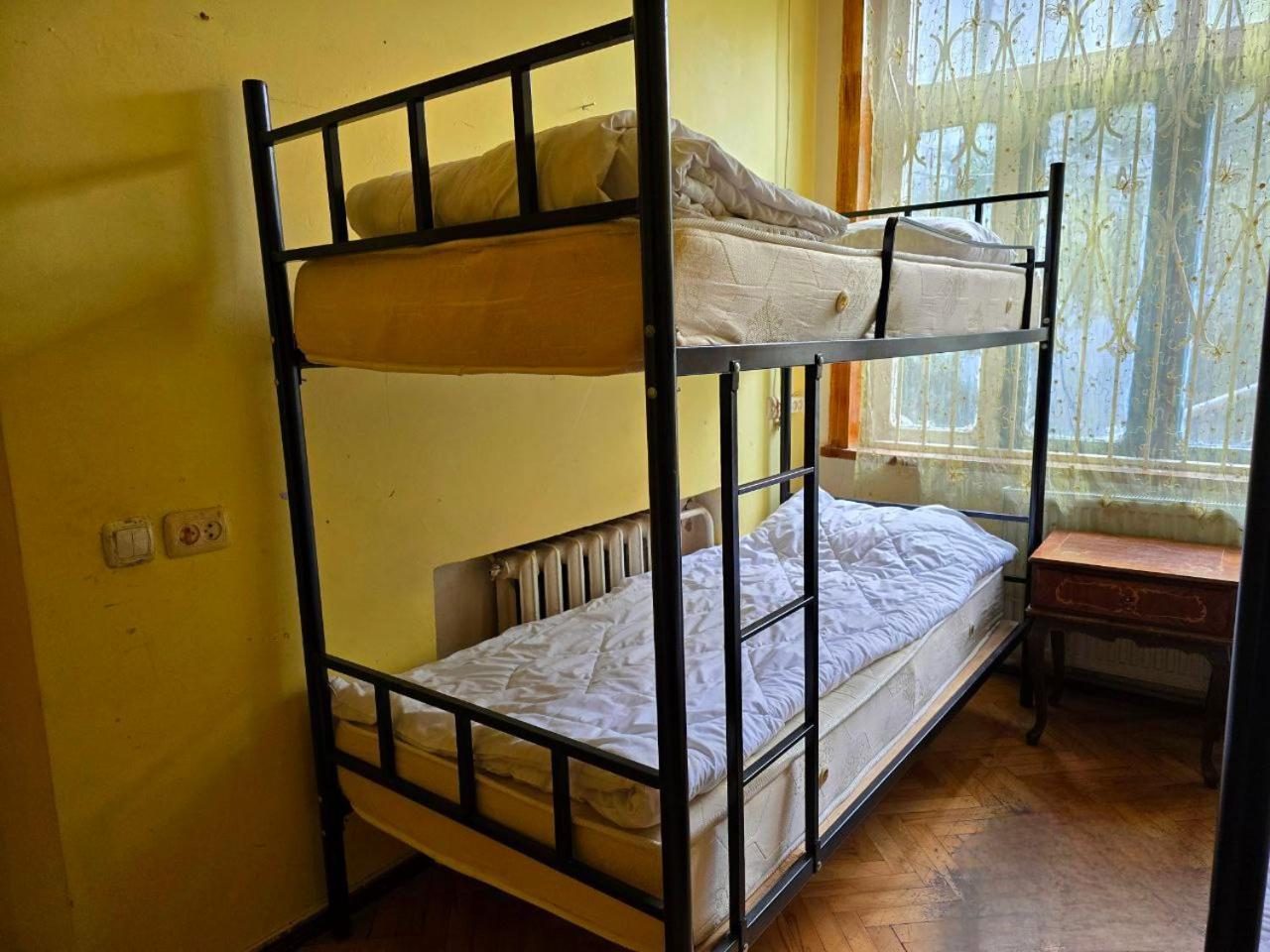 Colors Hostel Тбилиси Экстерьер фото