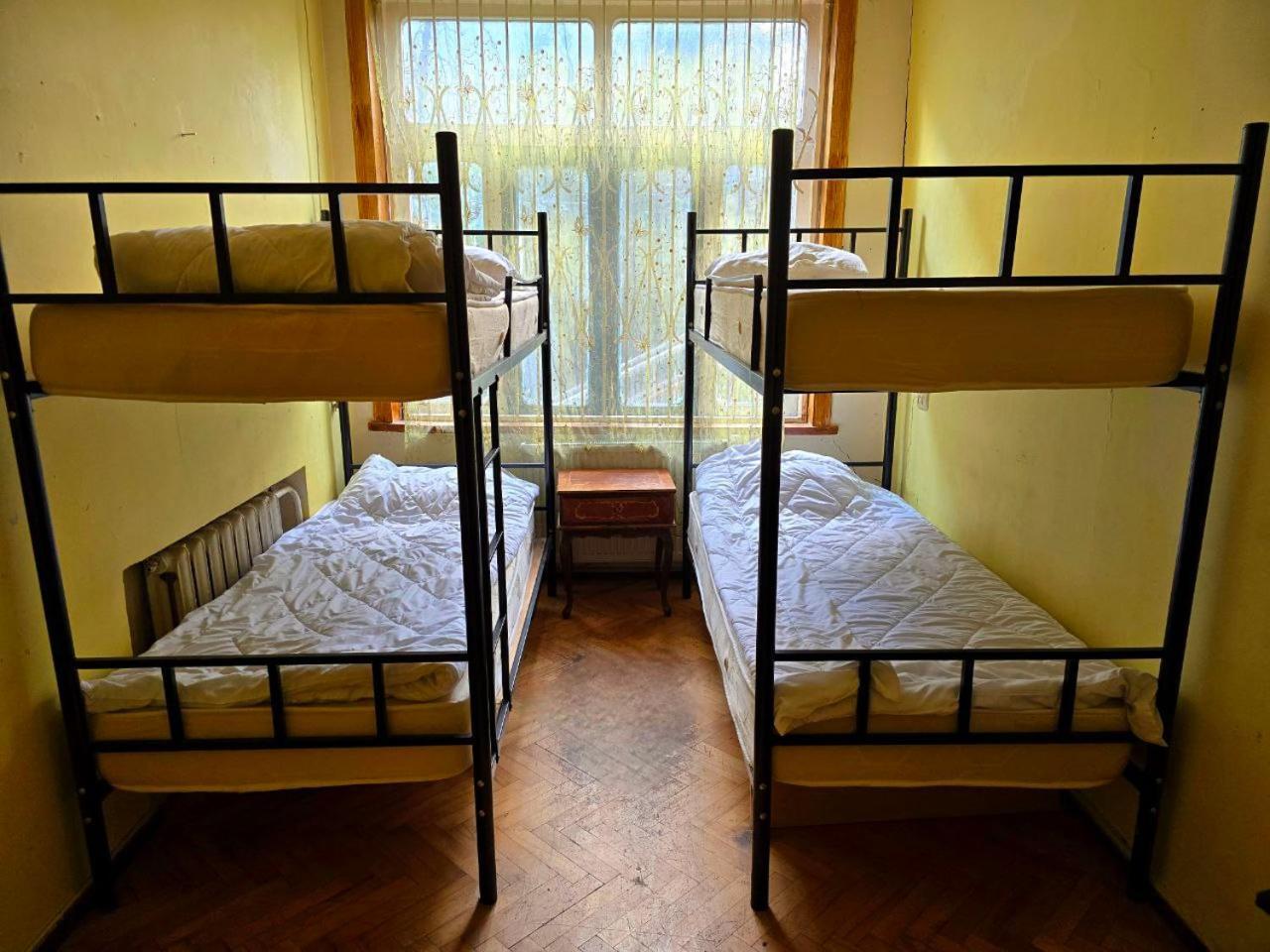 Colors Hostel Тбилиси Экстерьер фото