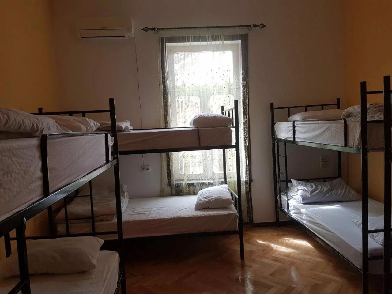 Colors Hostel Тбилиси Экстерьер фото