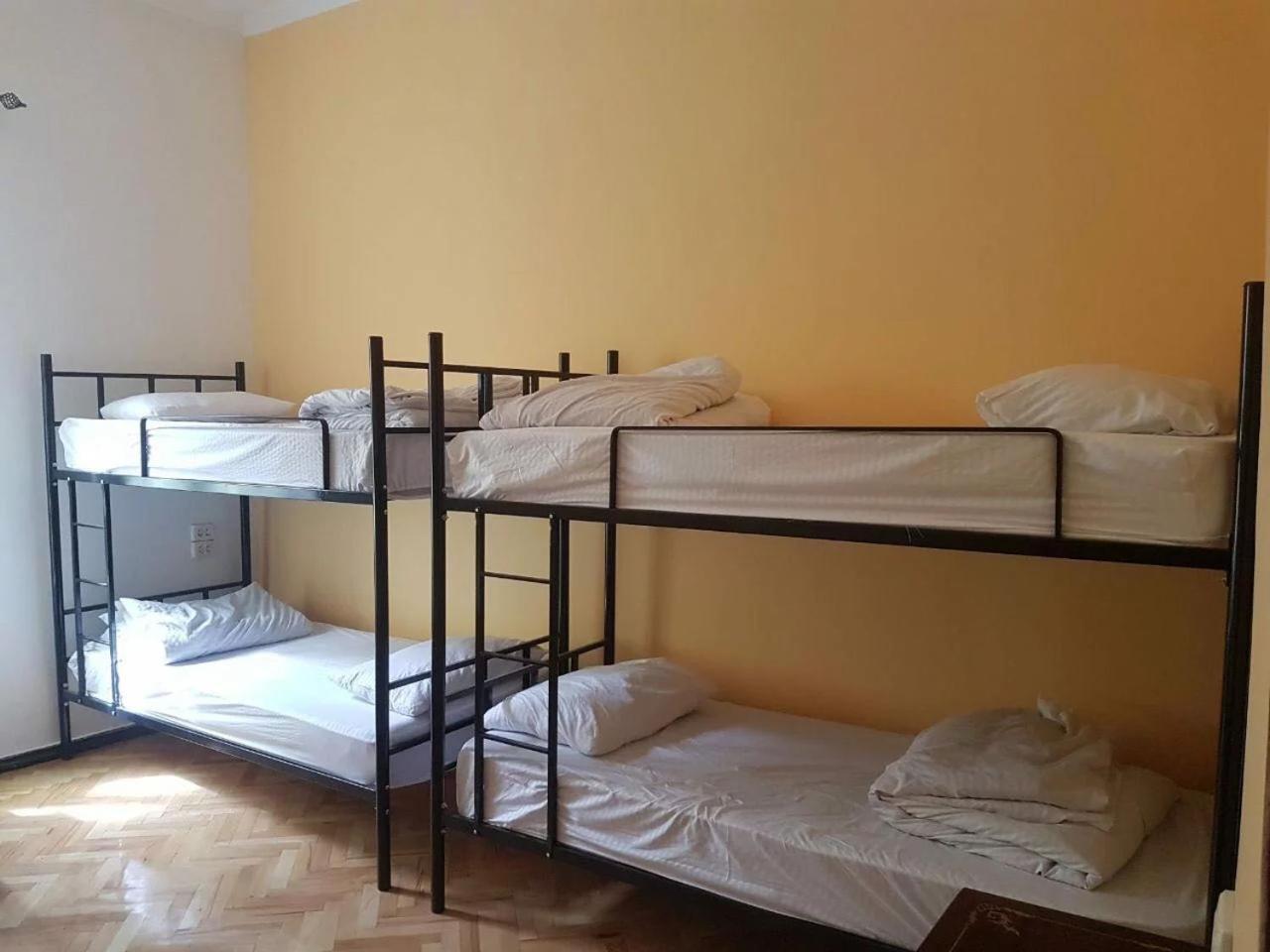 Colors Hostel Тбилиси Экстерьер фото