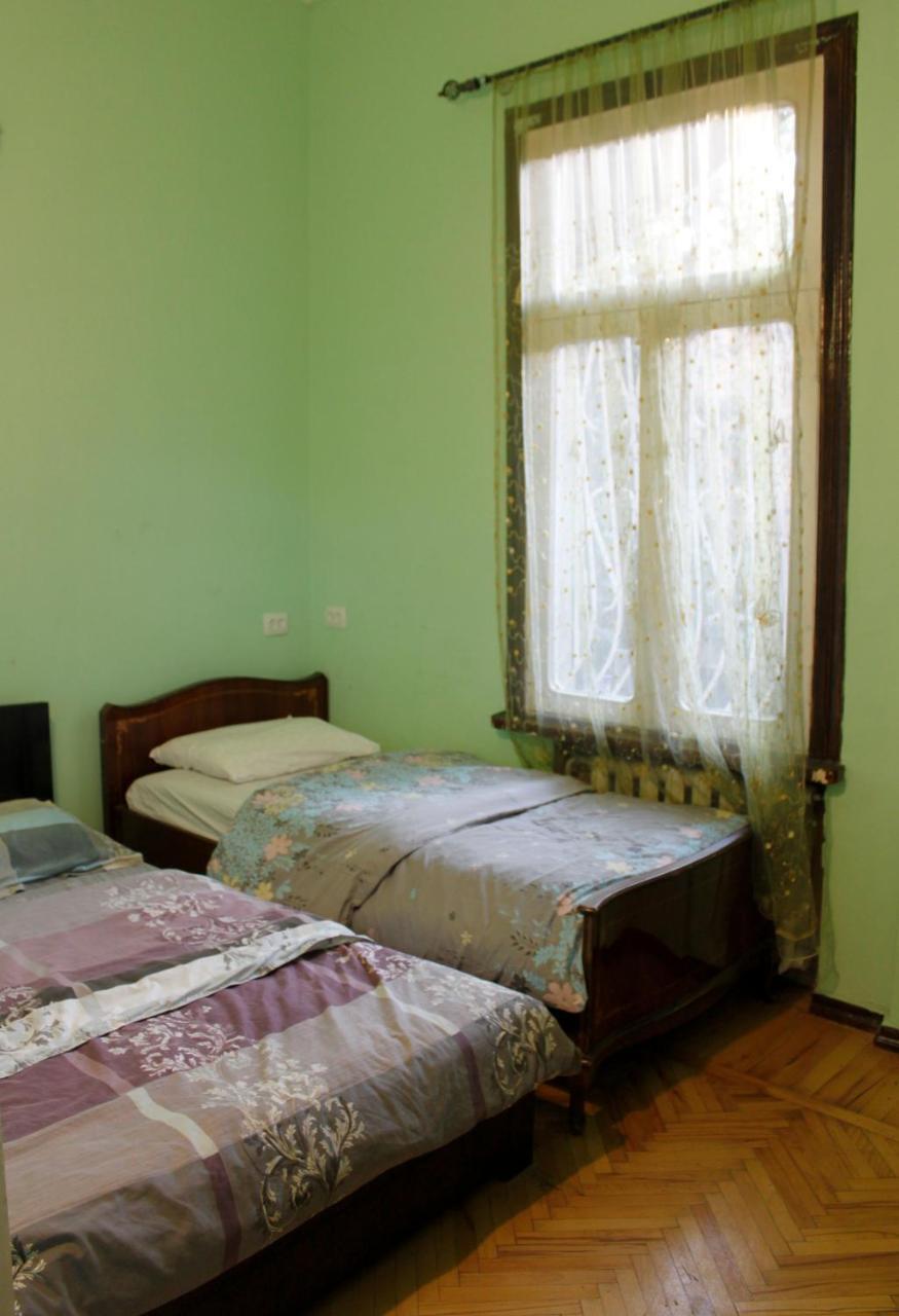 Colors Hostel Тбилиси Номер фото