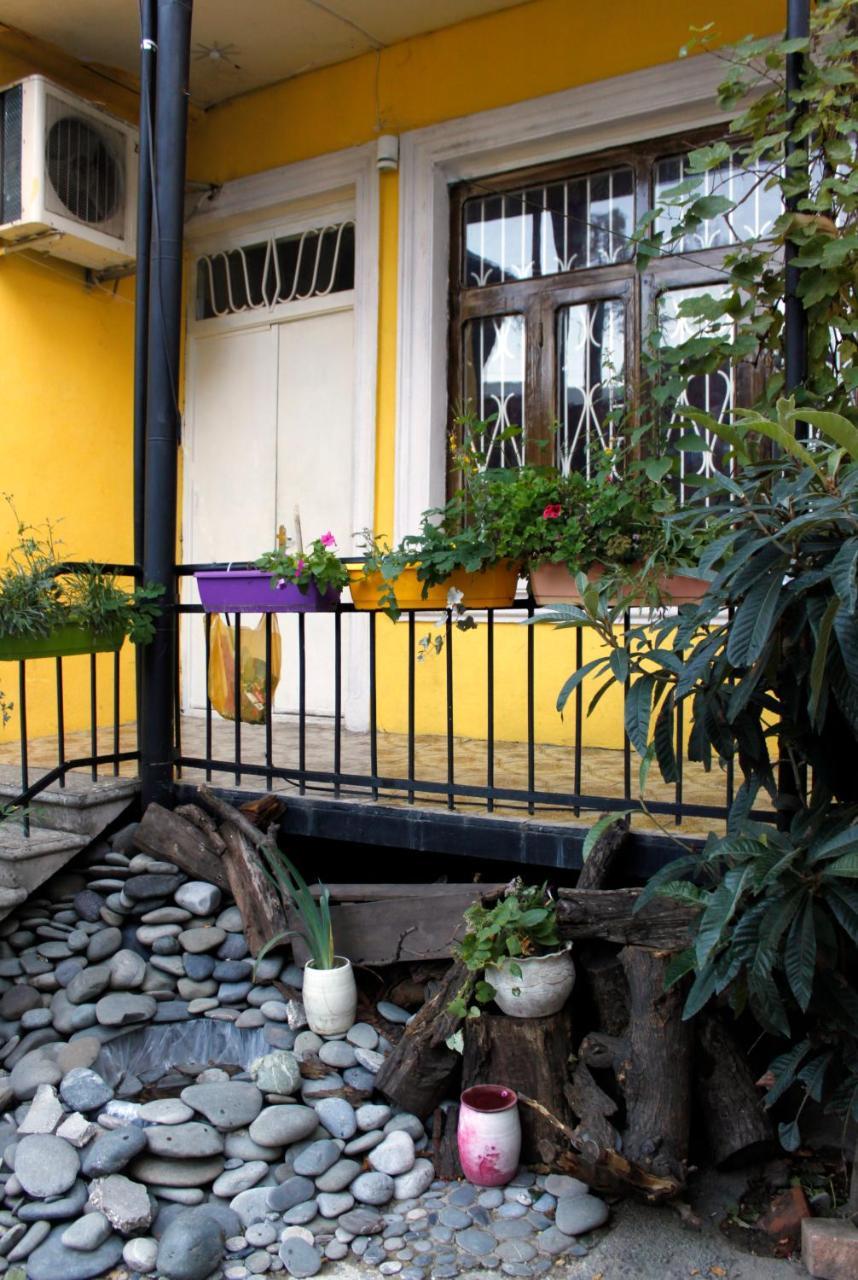 Colors Hostel Тбилиси Экстерьер фото
