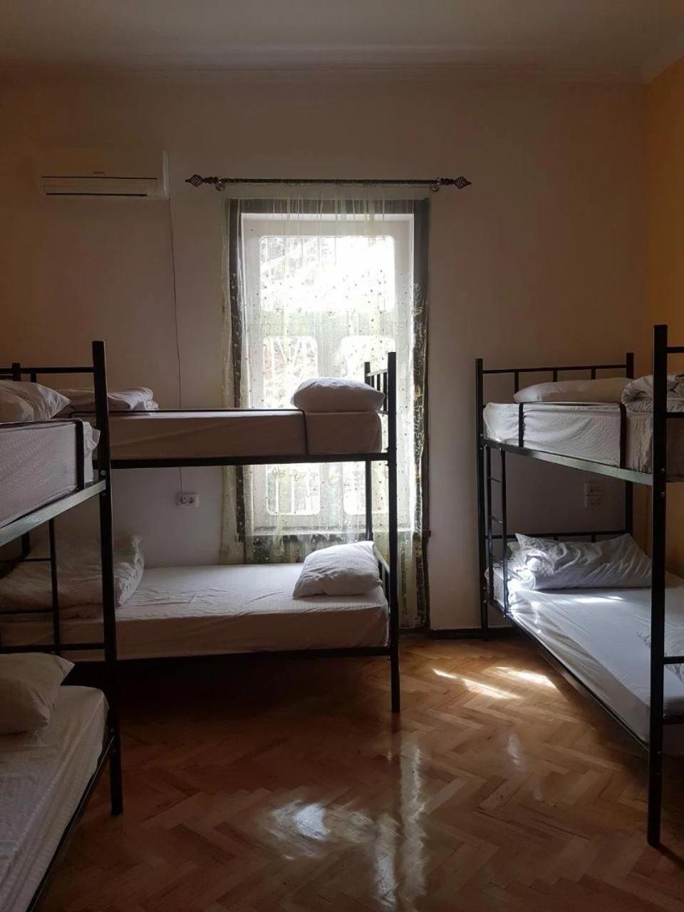 Colors Hostel Тбилиси Номер фото