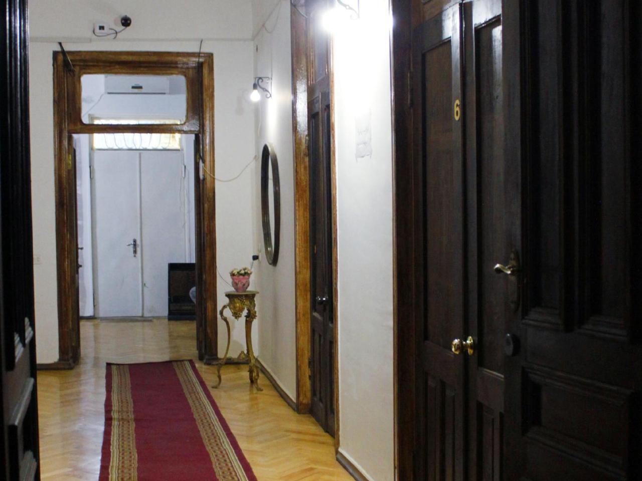 Colors Hostel Тбилиси Экстерьер фото