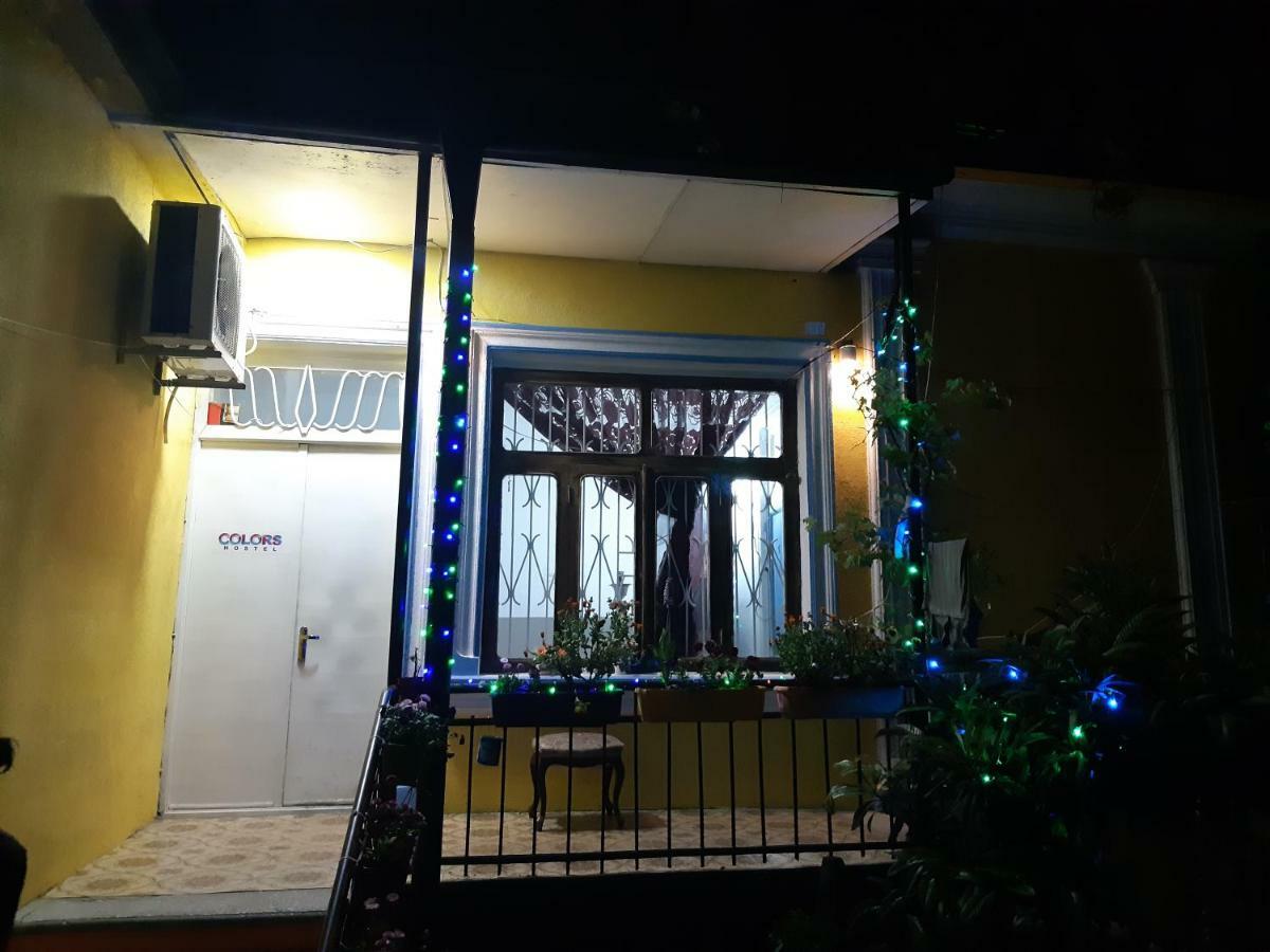 Colors Hostel Тбилиси Экстерьер фото